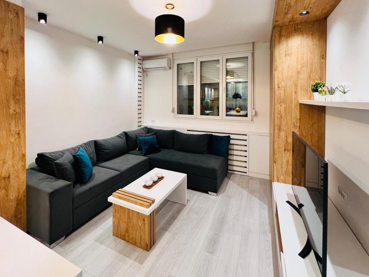 Vivio 2 Luxury Apartment Beograd Bagian luar foto