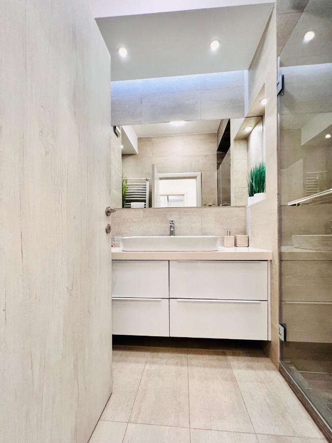 Vivio 2 Luxury Apartment Beograd Bagian luar foto